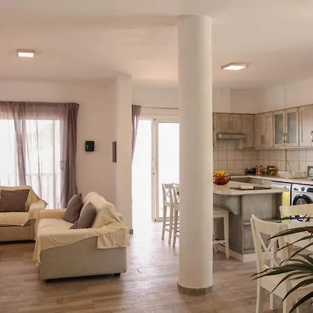 Maruca : En Familia. Apartment Brena Baja Exterior photo